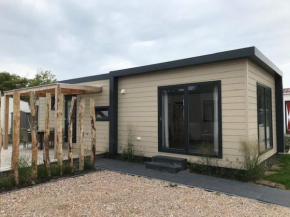 Well-kept chalet 1 km from the beach